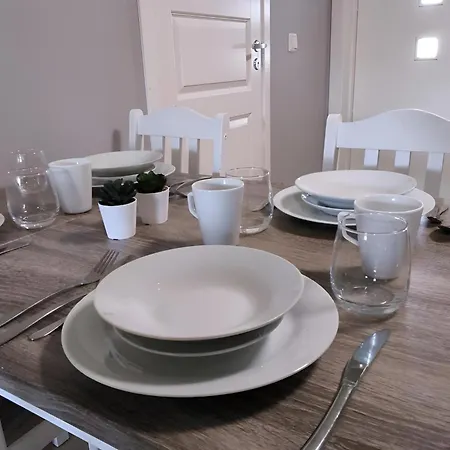 Modern 1br Centre - Sleeps 4 Apartament